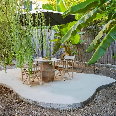 Casa Paleopolis Ferienhaus *